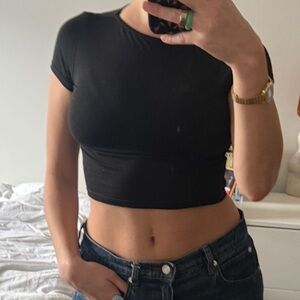 Black Lisa Says Gah Crop Top